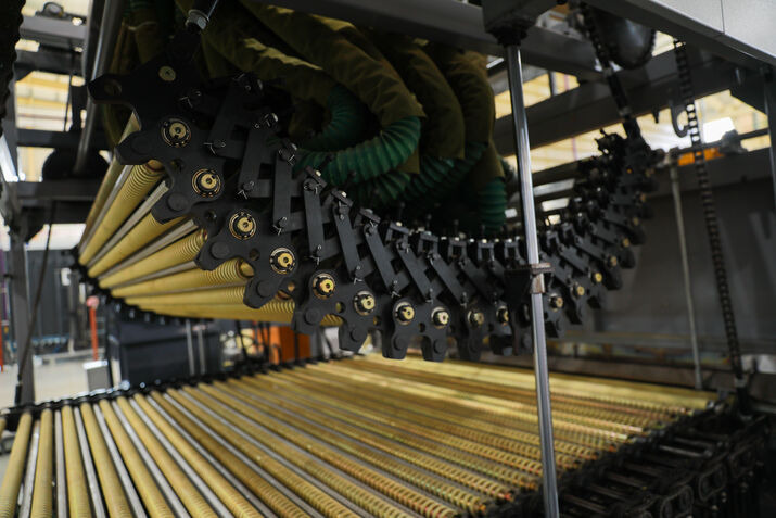 Tempering-bending Machine